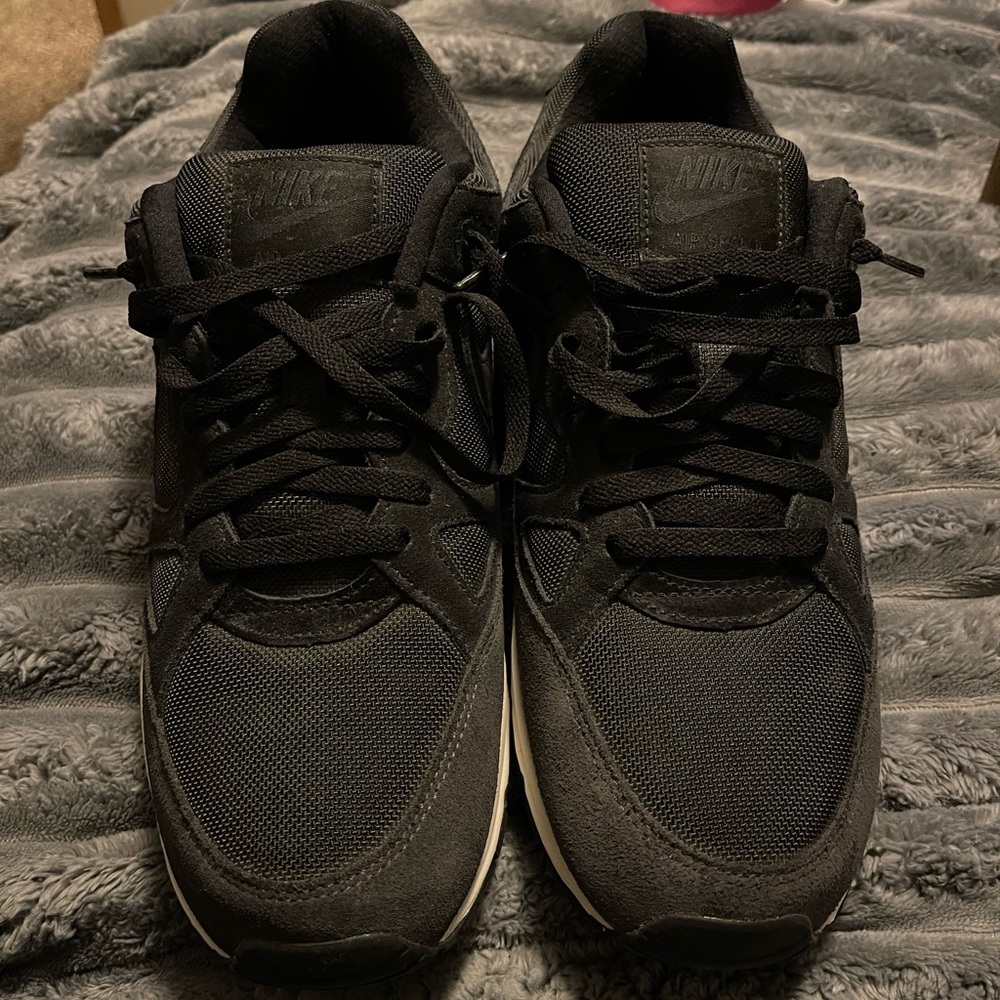 Nike Airspan ll Men's Black size 13 sneakers
